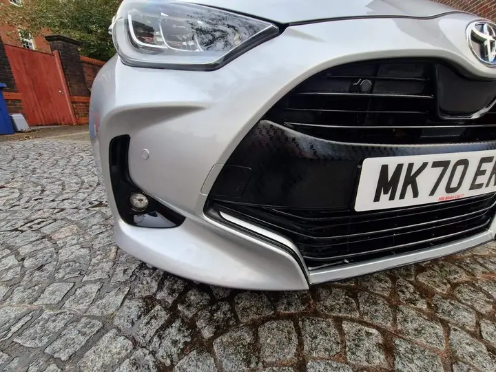 Toyota Yaris 2020 photo 2