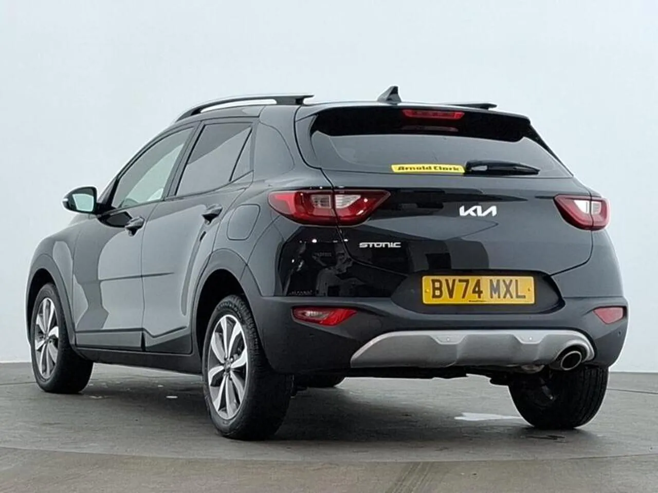 Kia Stonic 2024 photo 2