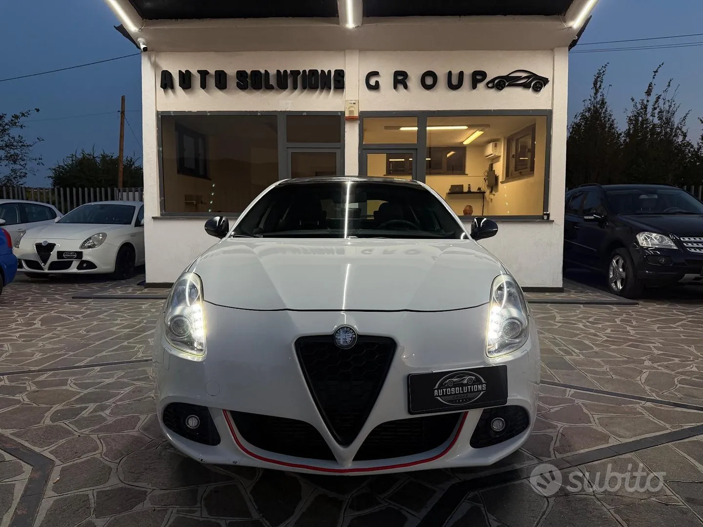 Alfa Romeo Giulietta 2013 photo 2
