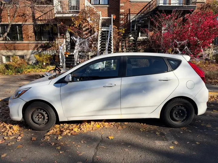 Hyundai Accent 2015 photo 5