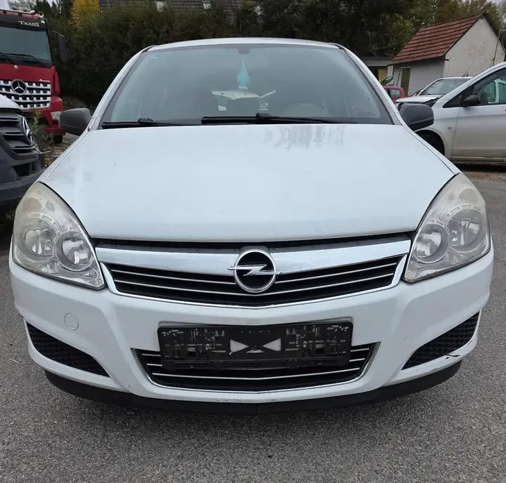 Opel Astra H
