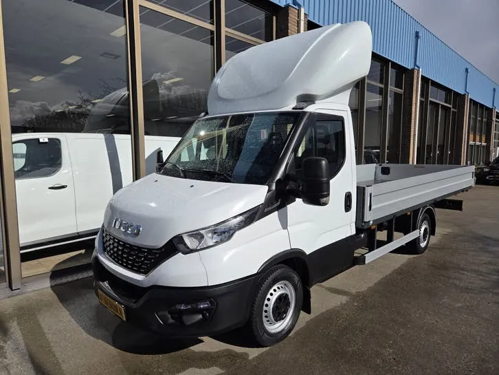 Iveco Daily 2021 photo 3