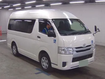 Toyota Hiace 2020 photo 2