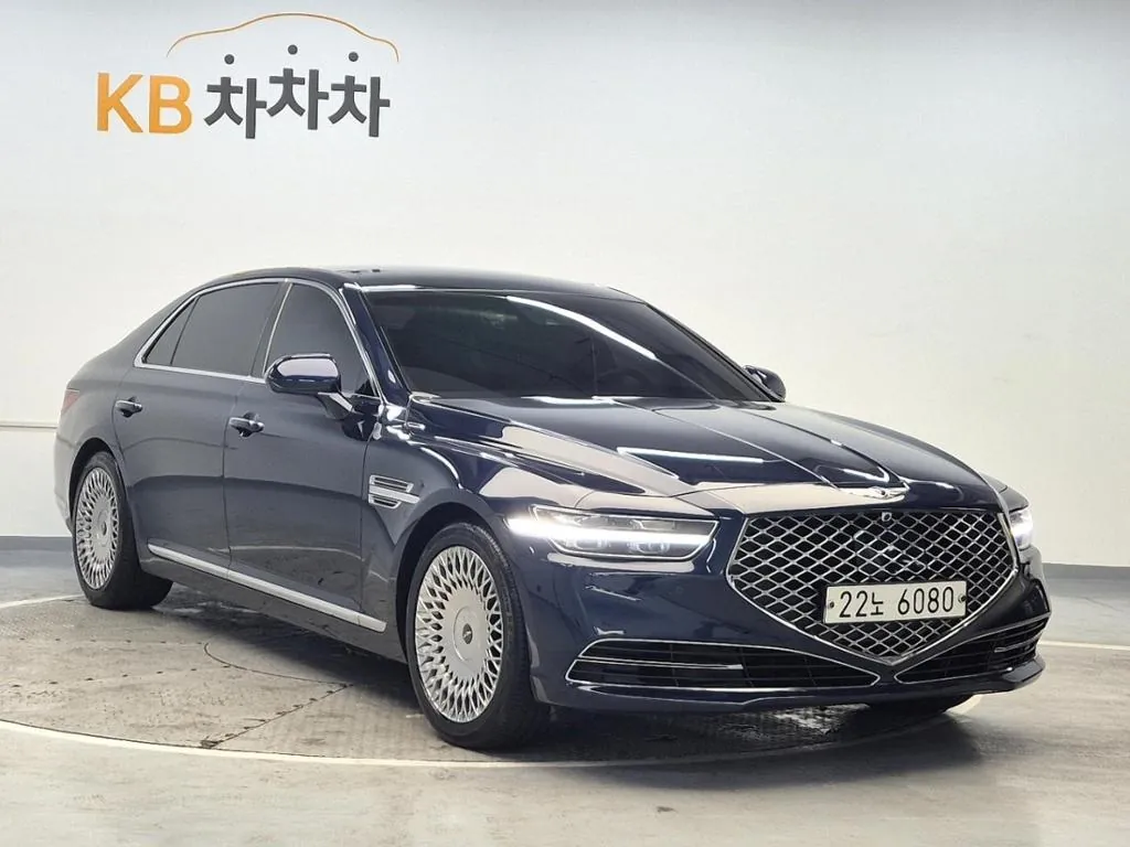 Genesis G90 2019 photo 4
