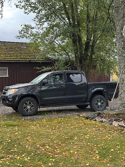 Toyota Hilux 2008 photo 2
