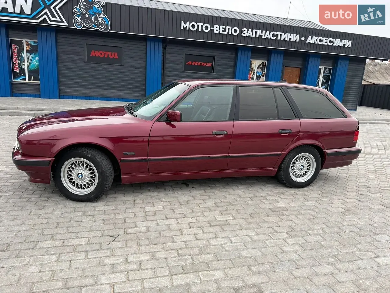BMW 5 Series 1994 photo 3