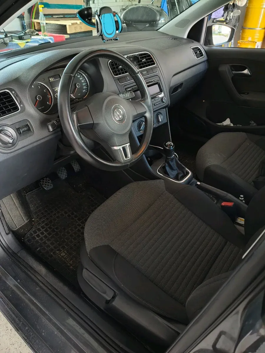 Volkswagen Polo 2013 photo 3