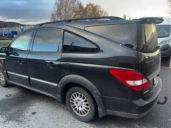 KG Mobility Rodius 2008 photo 3