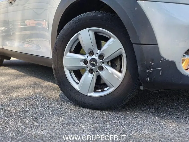 Mini Countryman 2016 photo 2