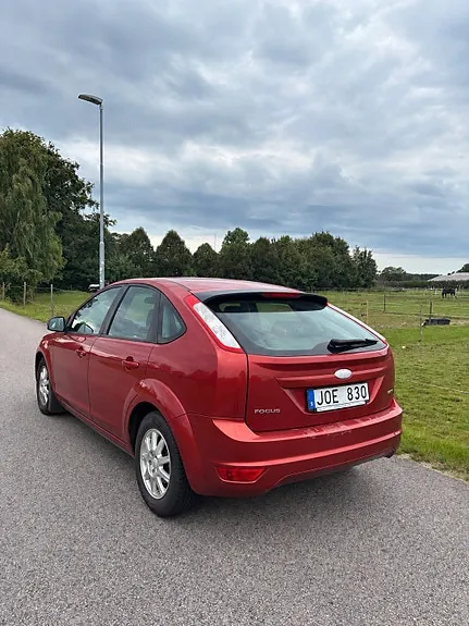 Ford Focus 2009 photo 3