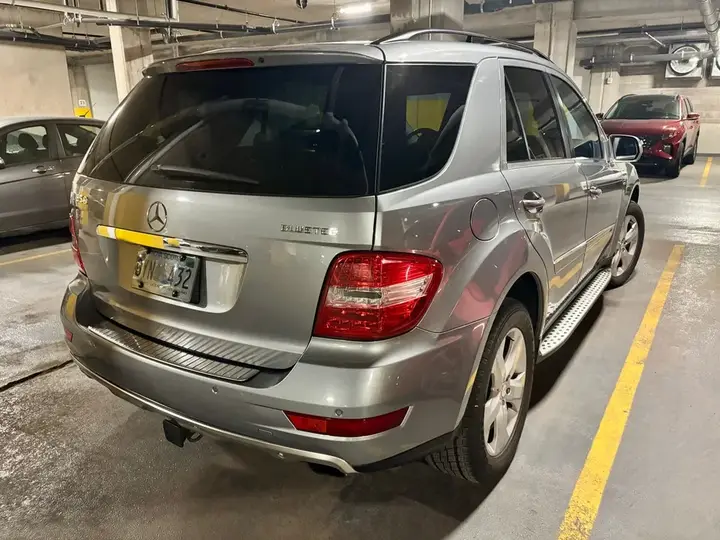 Mercedes-Benz M-Class 2010 photo 5