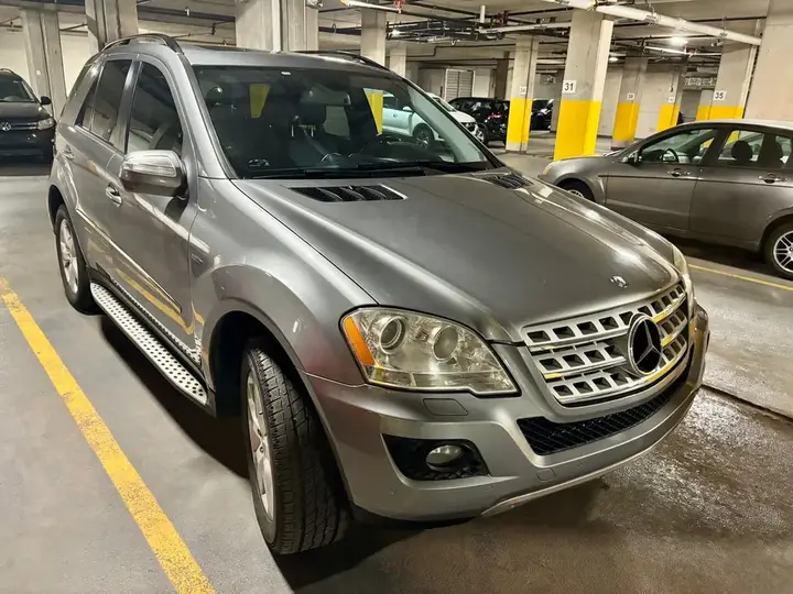 Mercedes-Benz M-Class 2010 photo 3