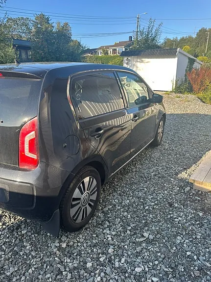 Volkswagen Up 2012 photo 5