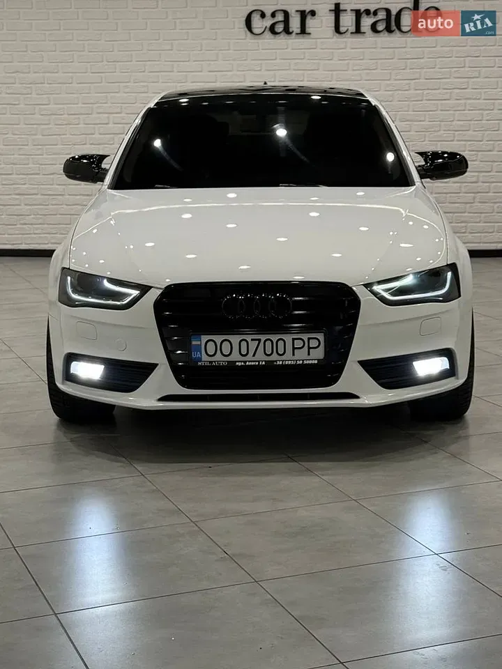 Audi A4 2012 photo 5