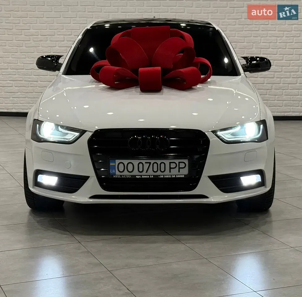 Audi A4 2012 photo 3