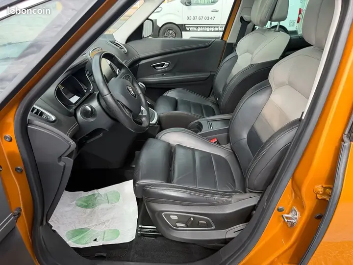 Renault Scenic 2018 photo 5