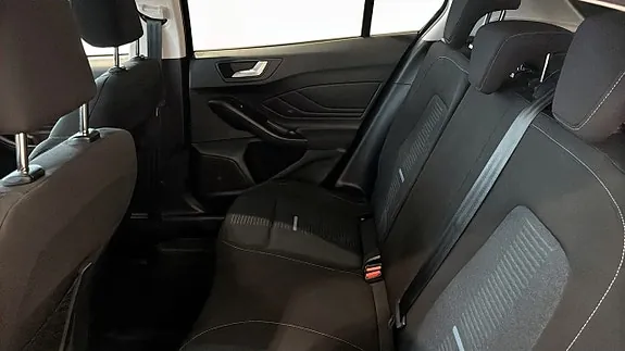 Ford Focus 2023 photo 5