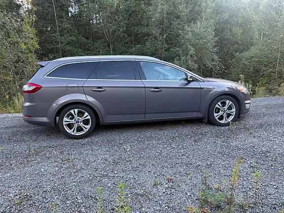 Ford Mondeo 2012 photo 4