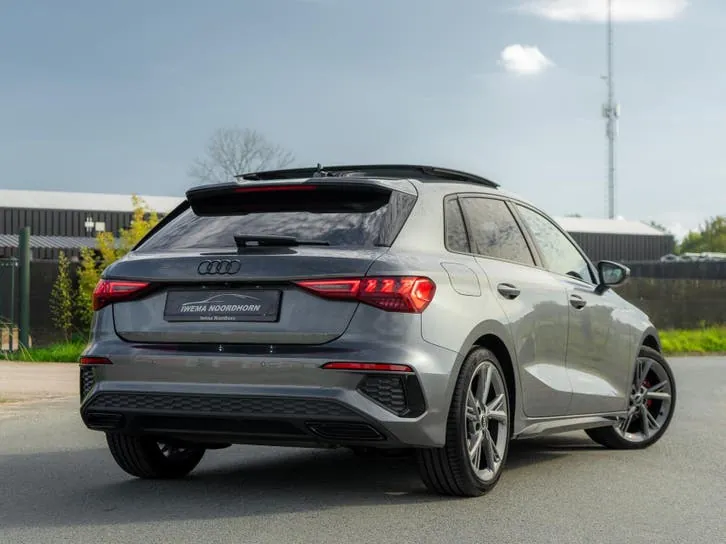Audi A3 2023 photo 2