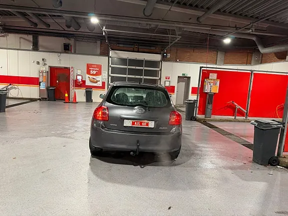 Toyota Auris 2008 photo 3