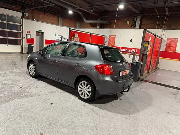 Toyota Auris 2008 photo 5