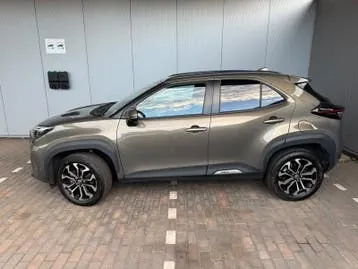 Toyota Yaris Cross 2024 photo 2