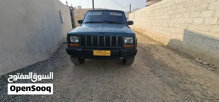 Jeep Cherokee 1999 photo 2