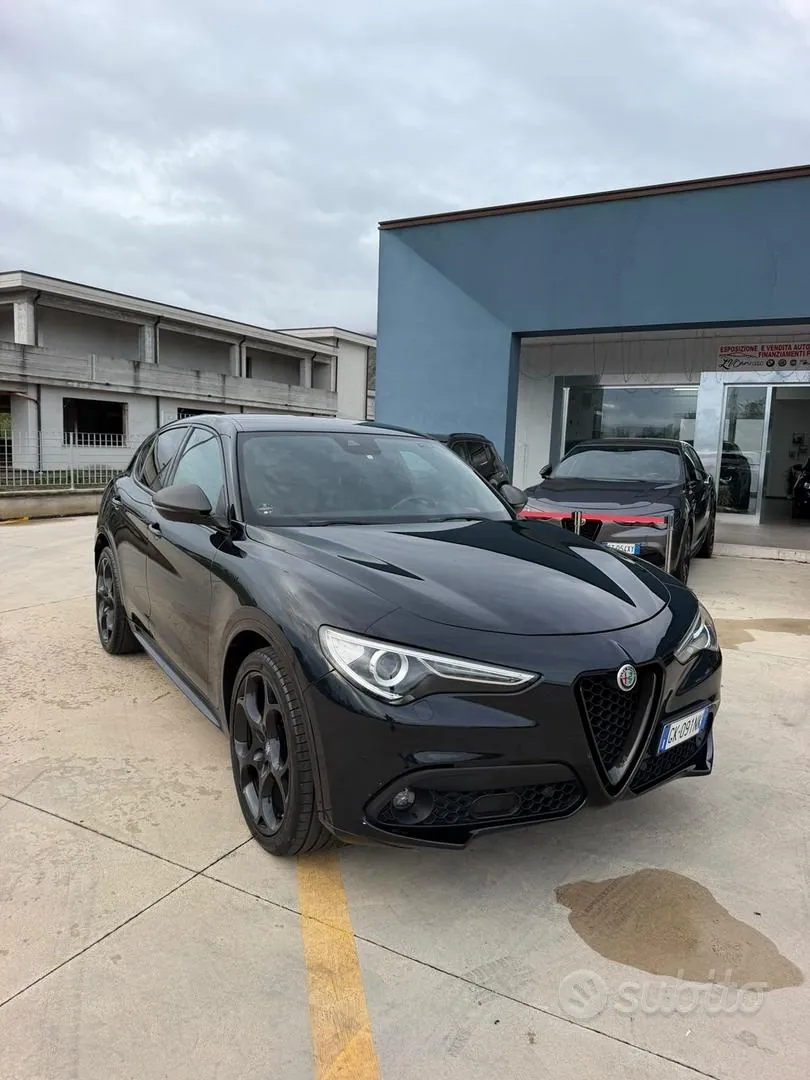 Alfa Romeo Stelvio 2023 photo 2