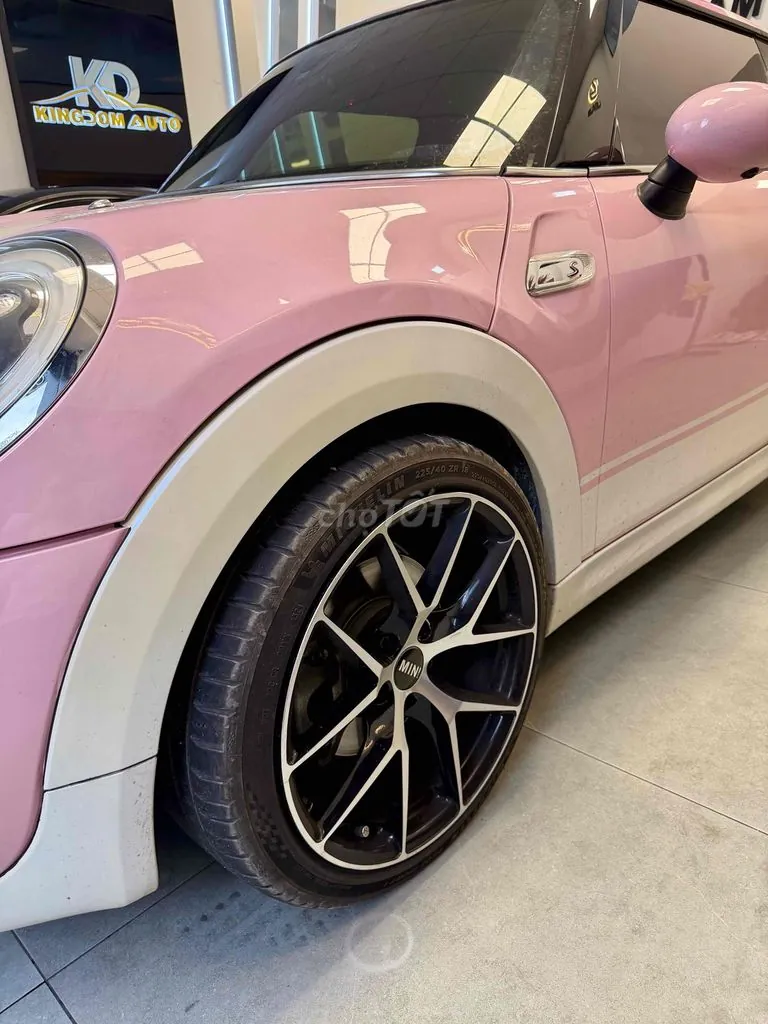 Mini Cooper S 2018 photo 3