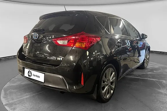 Toyota Auris 2013 photo 5