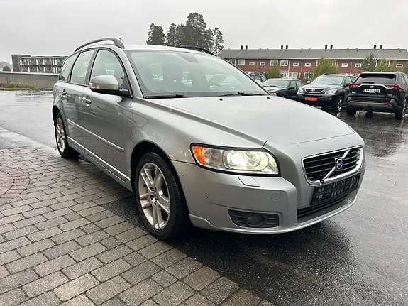 Volvo V50 2009 photo 4