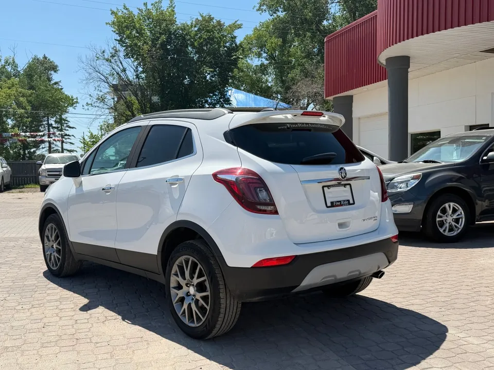 Buick Encore 2020 photo 3