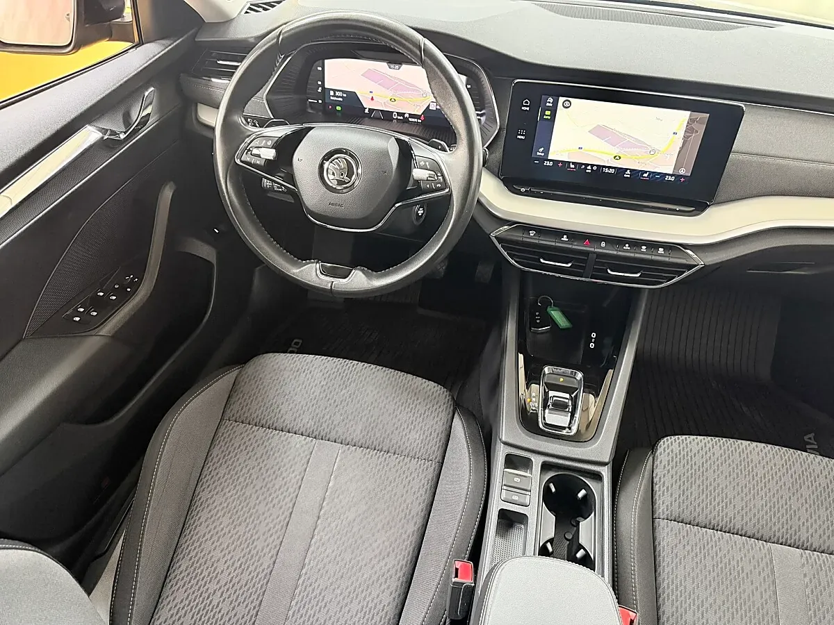 Skoda Octavia 2023 photo 2