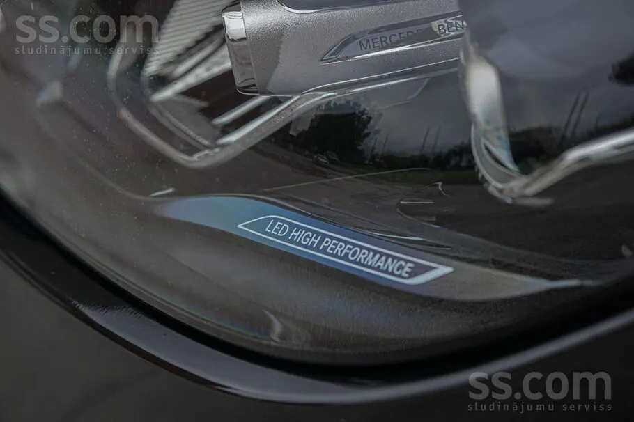 Mercedes-Benz C200 2022 photo 5