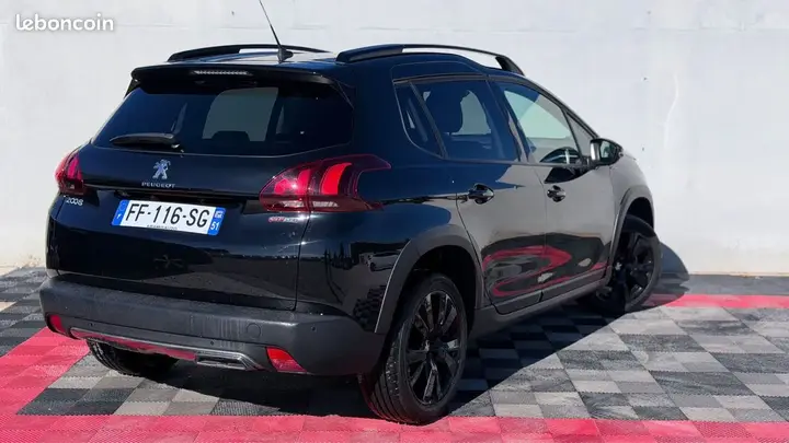 Peugeot 2008 2019 photo 3
