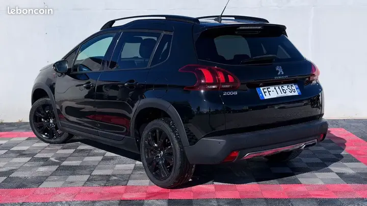 Peugeot 2008 2019 photo 4