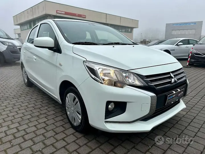 Mitsubishi Space Star 2020 photo 2