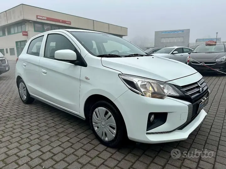 Mitsubishi Space Star 2020 photo 5