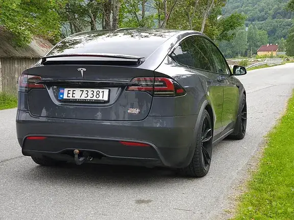 Tesla Model X 2023 photo 5