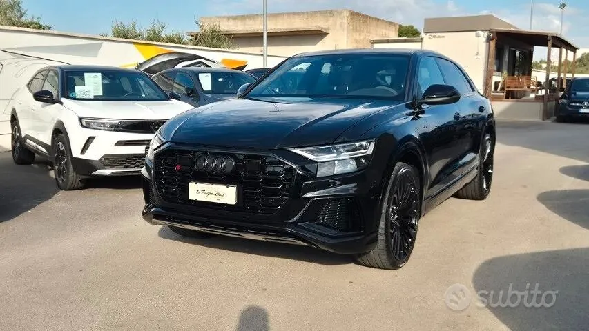 Audi Q8