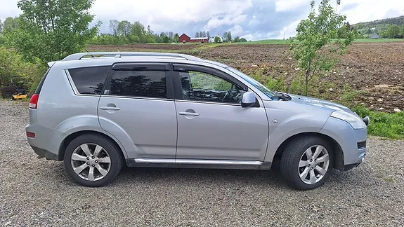 Citroen C-Crosser 2007 photo 2