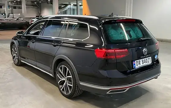Volkswagen Passat Alltrack 2021 photo 4