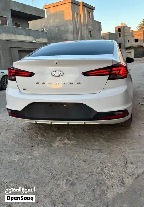 Hyundai Elantra 2020 photo 2