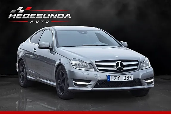 Mercedes-Benz C220 2012 photo 2
