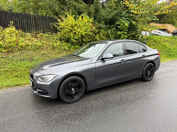 BMW 320I