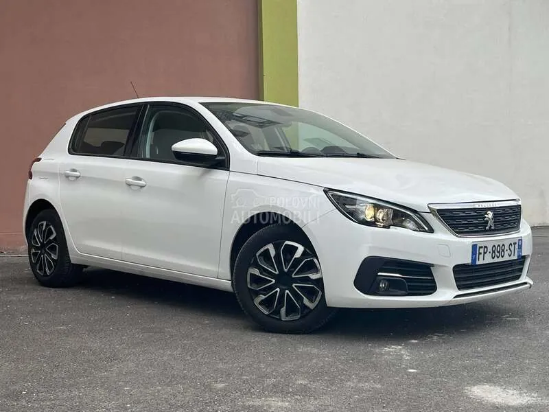 Peugeot 308 2020 photo 3