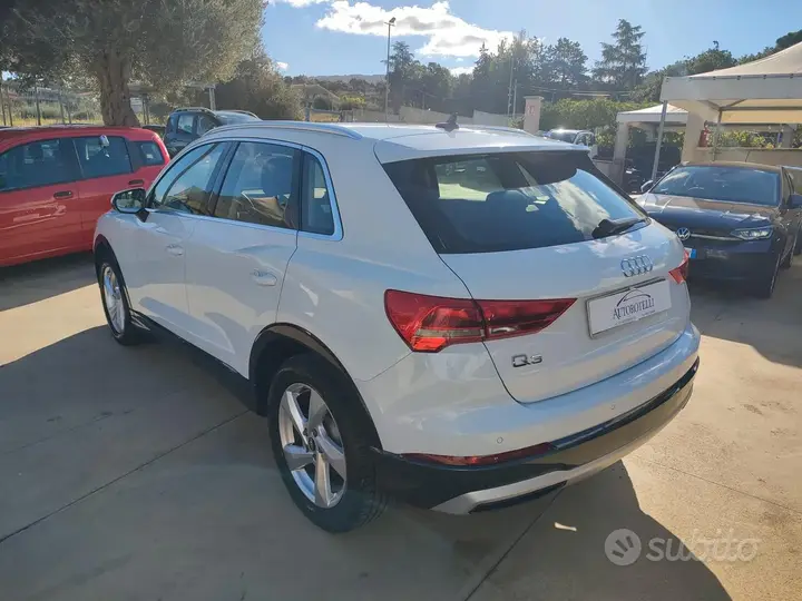 Audi Q3 2021 photo 3