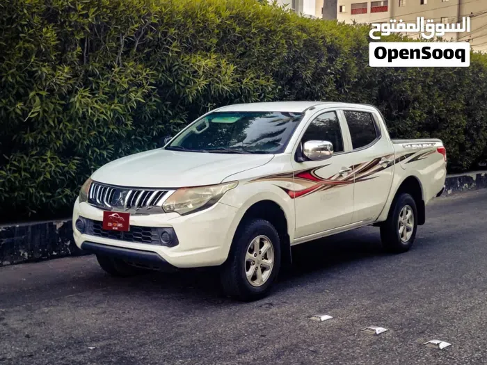 Mitsubishi L200 2016 photo 5