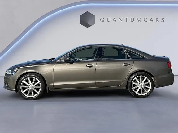 Audi A6 2012 photo 2