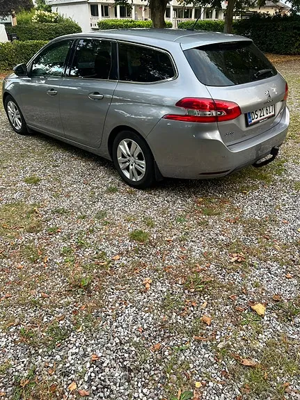 Peugeot 308 2014 photo 4